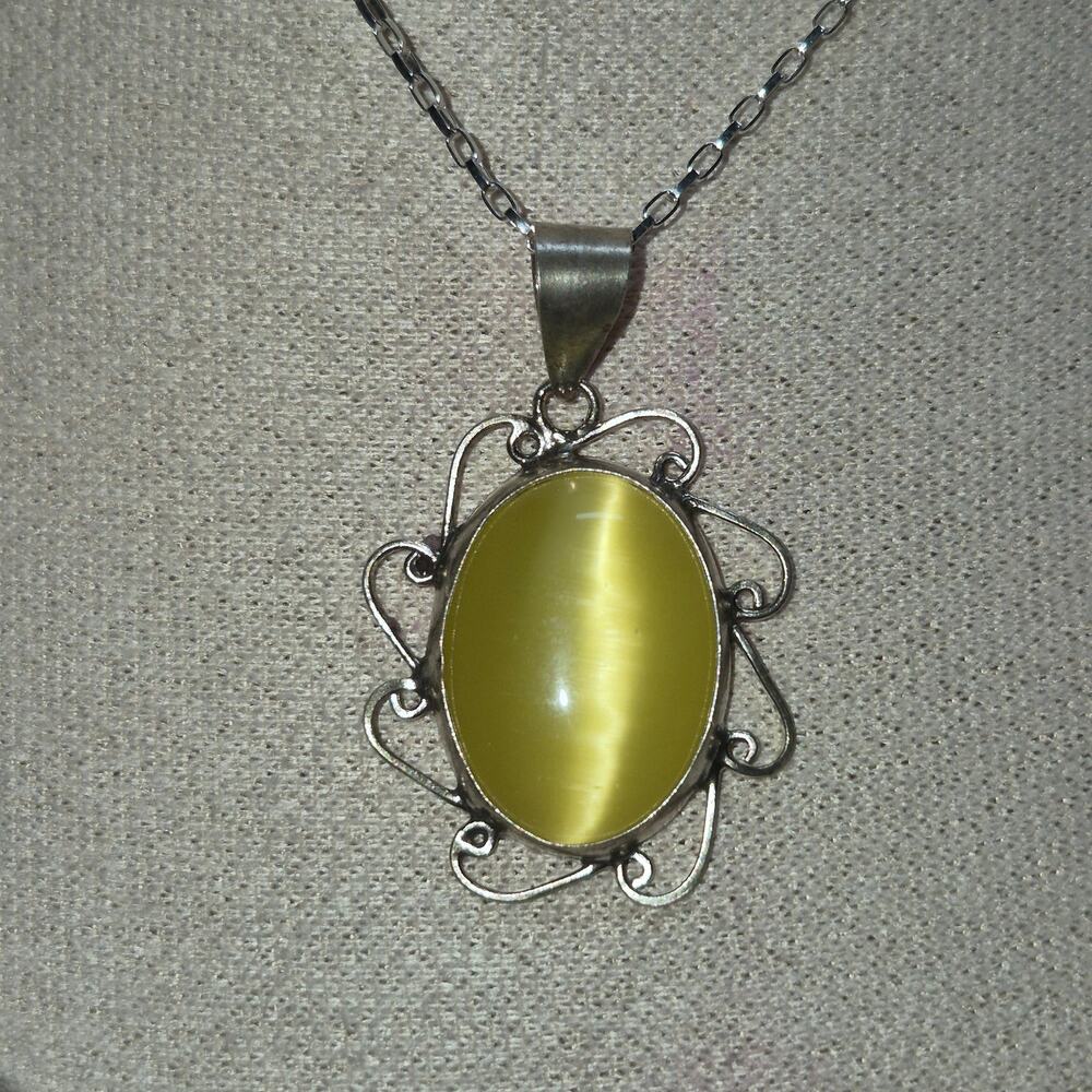 925 Sterling Silver Yellow Tiger Eye Pendant Necklace 20" Paperclip Chain